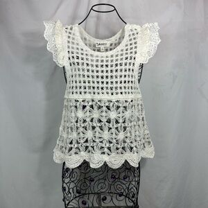 En Merci white crochet ruffle shoulder crochet blouse size L